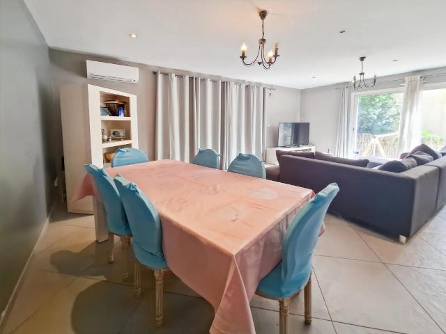 Grande Maison Louée 7 Pièces à Villelongue