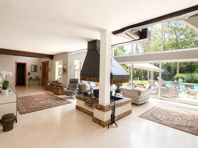 Maison de luxe de 3 chambres en vente à Lamorlaye, Hauts de France