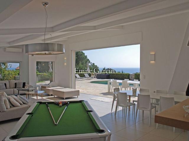 Maison de 7 pièces de luxe en location à Cannes, France