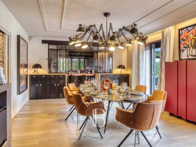 Maison de luxe de 300 m2 en location Deauville, Normandie