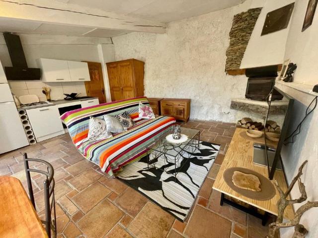 Maison de 40m2 à louer sur Caixas