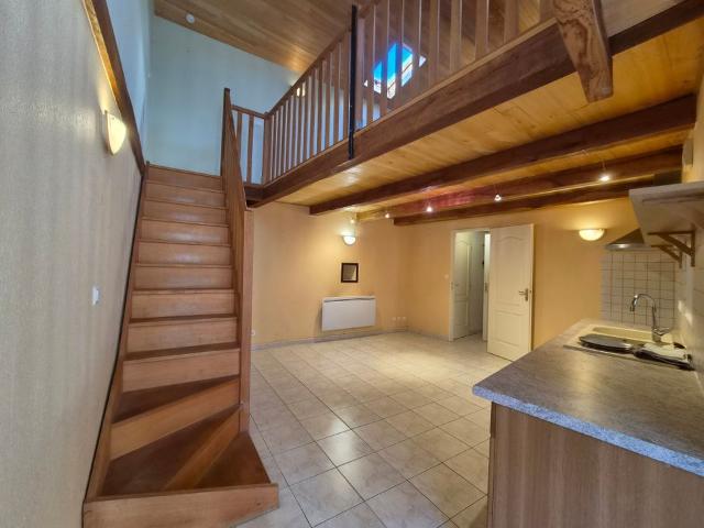 Maison de 48m2 à louer sur Lalbenque