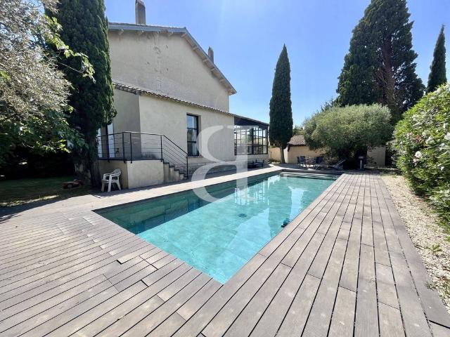 Maison de 4 chambres de luxe en vente à Graveson, Provence Alpes Côte d'Azur
