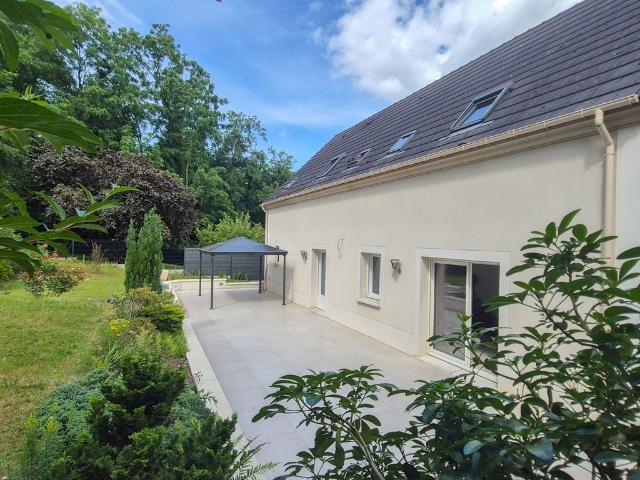 Maison de 4 chambres de luxe en vente à La Ville du Bois, France