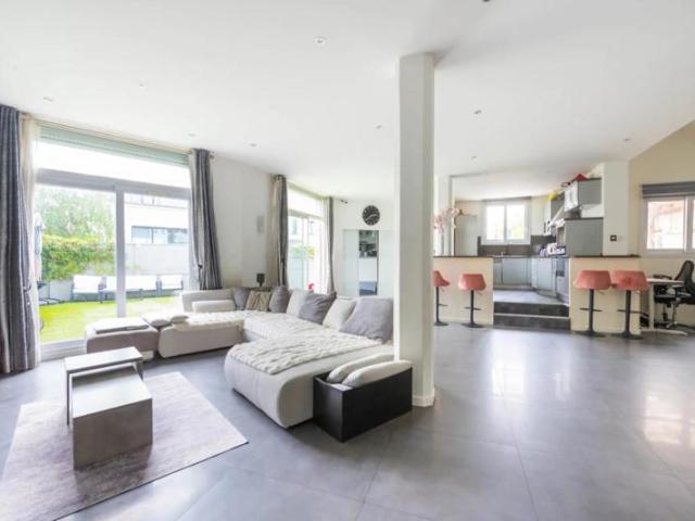 Maison de 4 pièces de 165 m² au Plessis Robinson