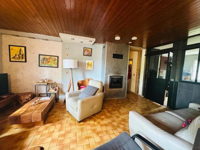 Maison 4 pièces 98 m² avec jardin à Charix