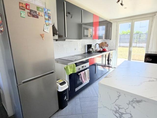 Maison de 4piéces avec garage