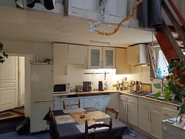 Maison de 55 m² à rénover avec jardin – toutes commodités à pied