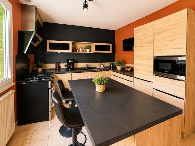 Maison de 5 chambres avec piscine, jardin et garage à 5 minutes de Carcassonne
