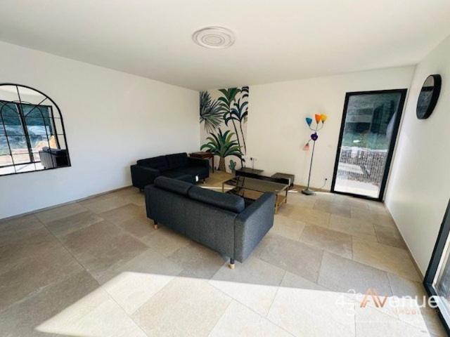 MAISON DE 5 PIÃ?CES