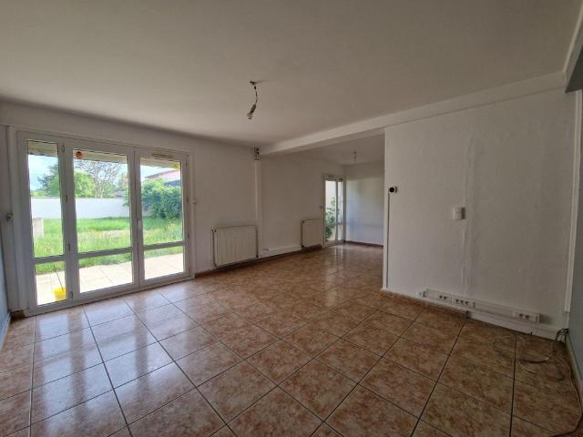 MAISON DE 5 PIÈCES