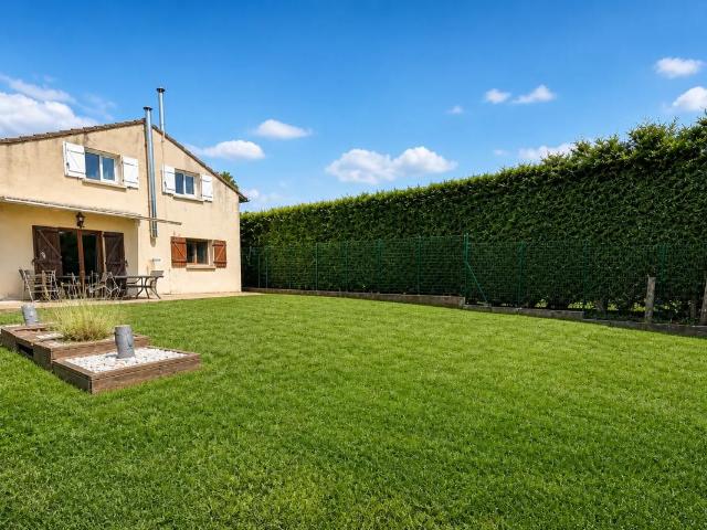Maison de 5 pièces de 116 m² à Saint Usuge