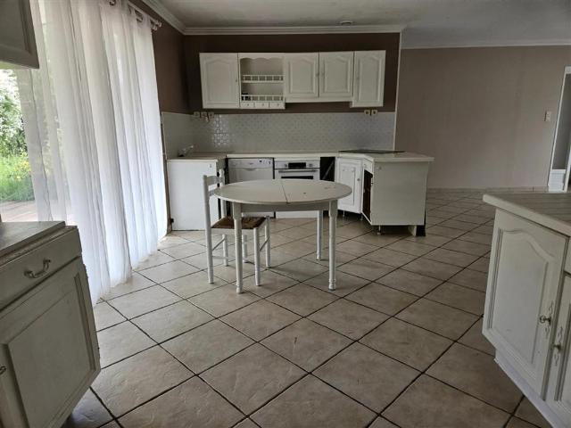 Maison plain pied 120 m² avec jardin à Saint Exupéry