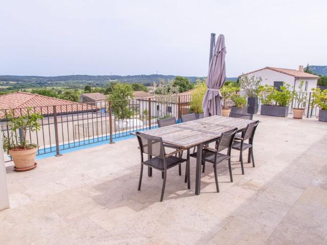 Maison de 5 pièces de luxe en vente à Gailhan, France