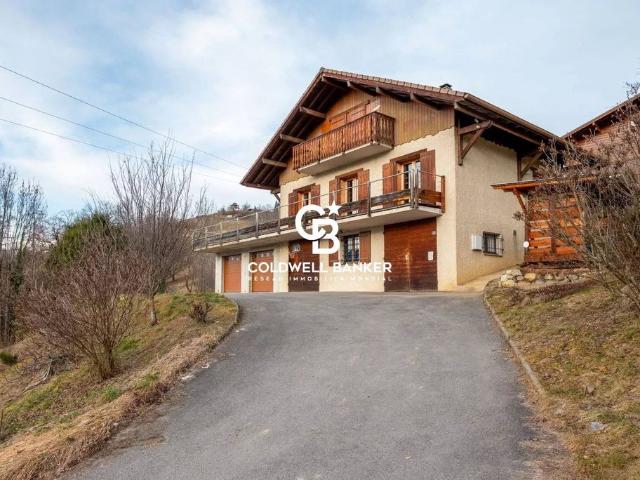 Maison de 5 pièces de luxe en vente à Passy, France