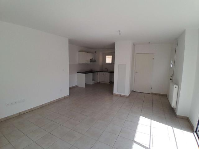 Maison de 69.45 m² à TRESSES