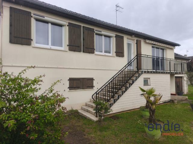 MAISON DE 6 PIECES 117 m² A VENDRE A COSNE D'ALLIER