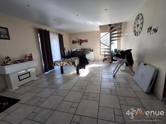 MAISON DE 6 PIÃ?CES