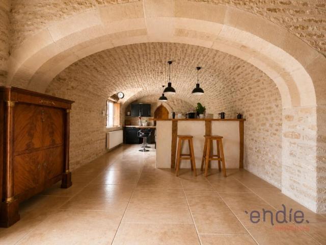 Maison de 6 pièces de 164,16 m² à Chaume et Courchamp