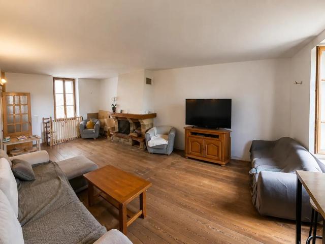 Maison de 6 pièces de 160 m² à Bord Saint Georges