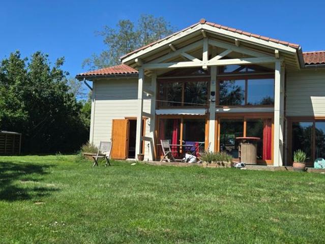 Maison de 6 pièces de luxe en vente à Nailloux, France