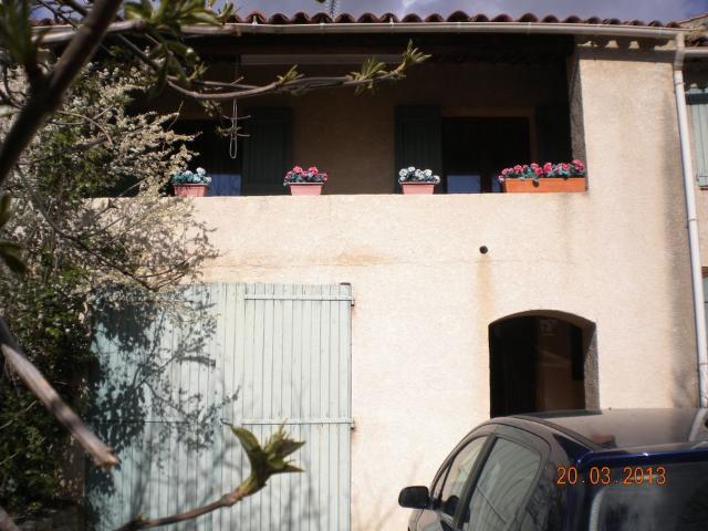 Maison de 70m2 à louer sur La Tour d'Aigues