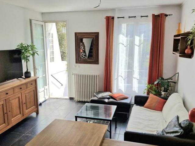 Maison de 78 m², 4 pièces, garage, jardin