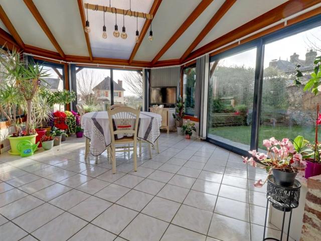Maison de 8 pièces