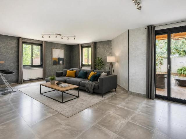 Maison de 8 pièces de 170 m² à Saint Laurent de Mure