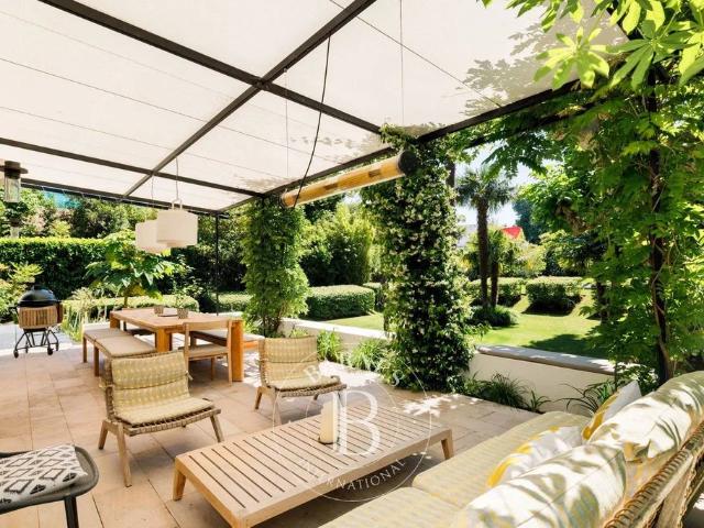 Maison de 8 pièces de luxe en location à Biarritz, France