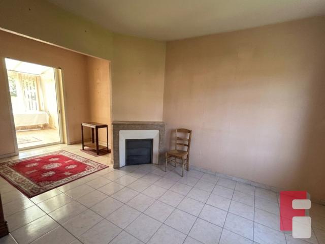 Maison de 90 m2 avec véranda, garage et jardin à Troyes !