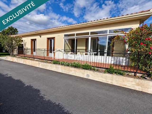 Maison de 90 m² avec grand terrain arboré de 1 195 m² et garage de 34 m²