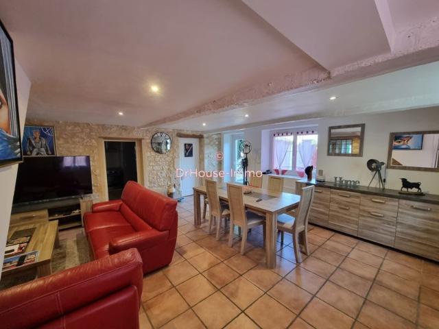 Maison de 90 m² bourg St Aubin de Lanquais