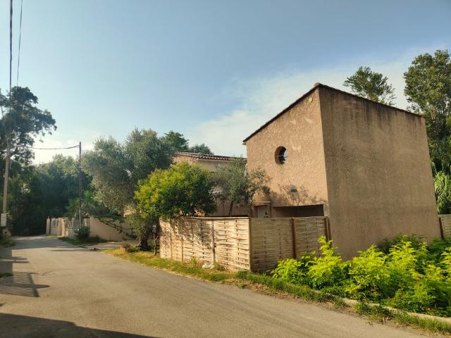 Maison de 90m2 à louer sur Avignon