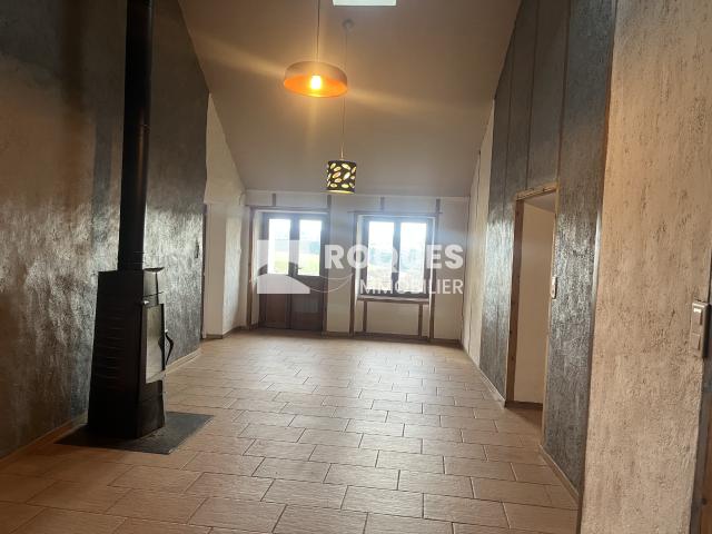 Maison de 92M2 à SAINT BEAUZELY