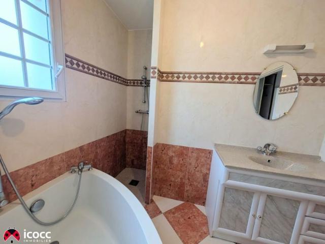 Maison de 96m² sur 696m² de terrain