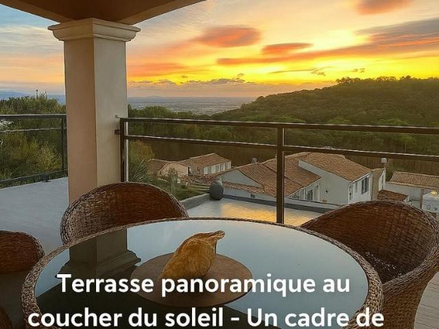 Maison de 9 pièces de luxe en vente à Le Teil, Auvergne Rhône Alpes