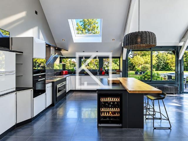 Maison de 9 pièces de luxe en vente à Pruillé le Chétif, Pays de la Loire