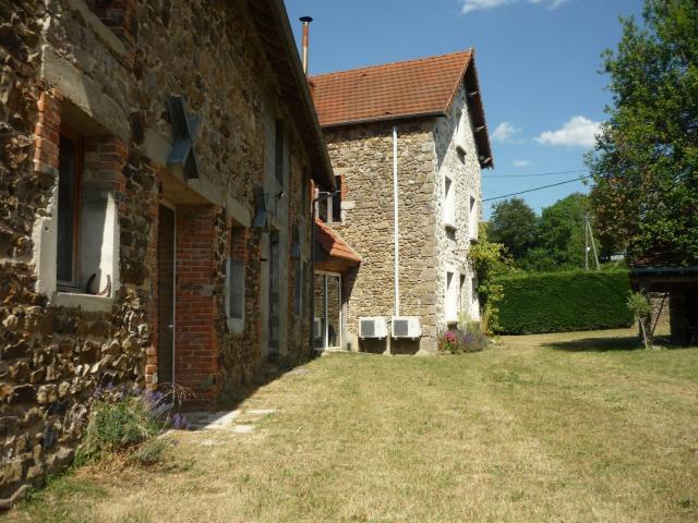Maison de campagne 250m² La Cellette