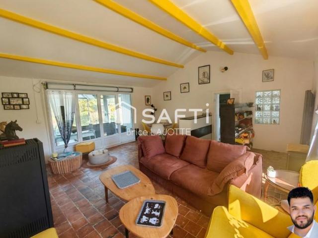 Maison de campagne calme, 2 chambres, dressing, véranda et jardin arboré