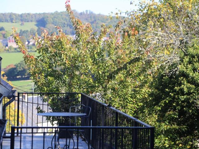 Maison de campagne à vendre sur 5 428 m² de terrain 127m² Cussy en Morvan