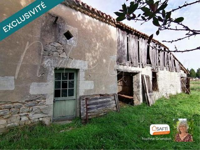 Maison de campagne à restaurer, terrain et dépendance