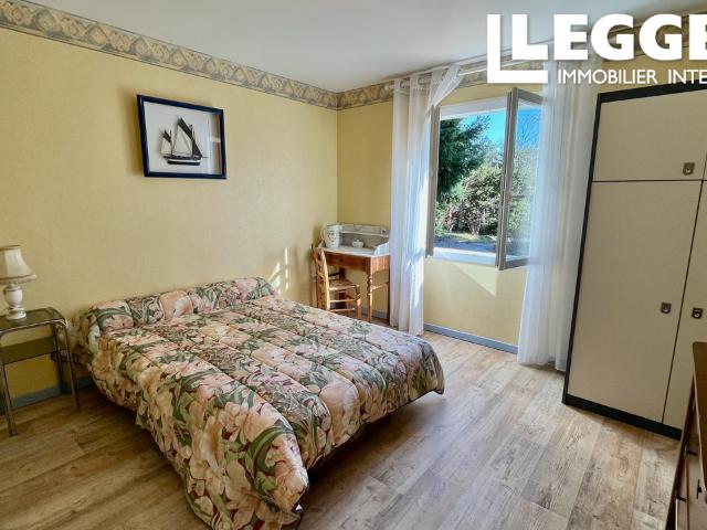 Maison de campagne au calme, 3 chambres, 1 garage fermé, terrain de 5000m2
