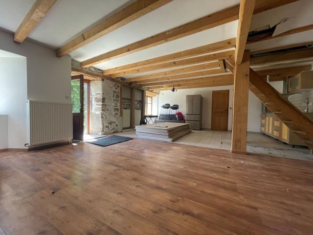 MAISON DE CAMPAGNE AU CALME