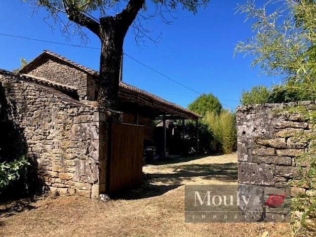 Maison De Campagne Avec De Beaux Elements Anciens Preserves 180m² Limogne en Quercy