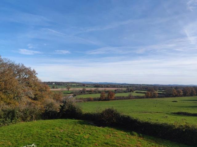 Maison de campagne avec jolie vue