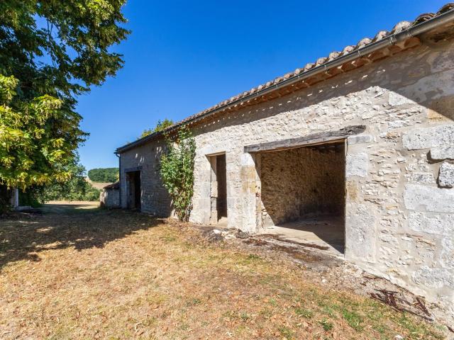 Maison de campagne avec piscine et grange 232m² Tournon d'Agenais