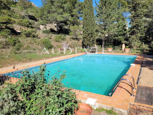 Maison de campagne avec piscine et vue – Corbières 150m² Thézan des Corbières