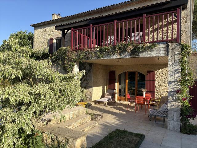 Maison de campagne avec piscine 160m² Mauroux