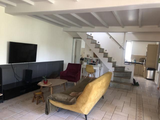 Maison de campagne de 142 m2 3 chambres 2 garages terr